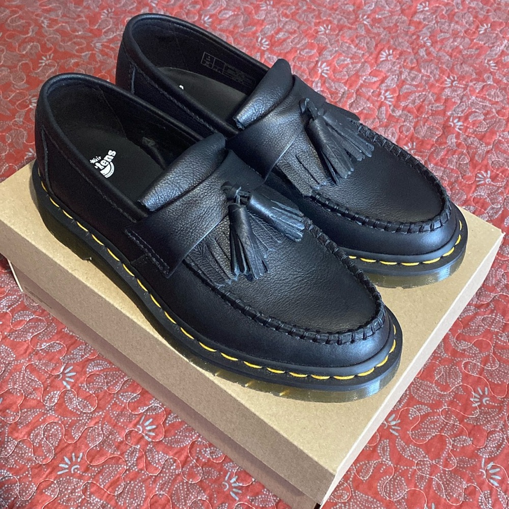 Women’s Dr.Martens.